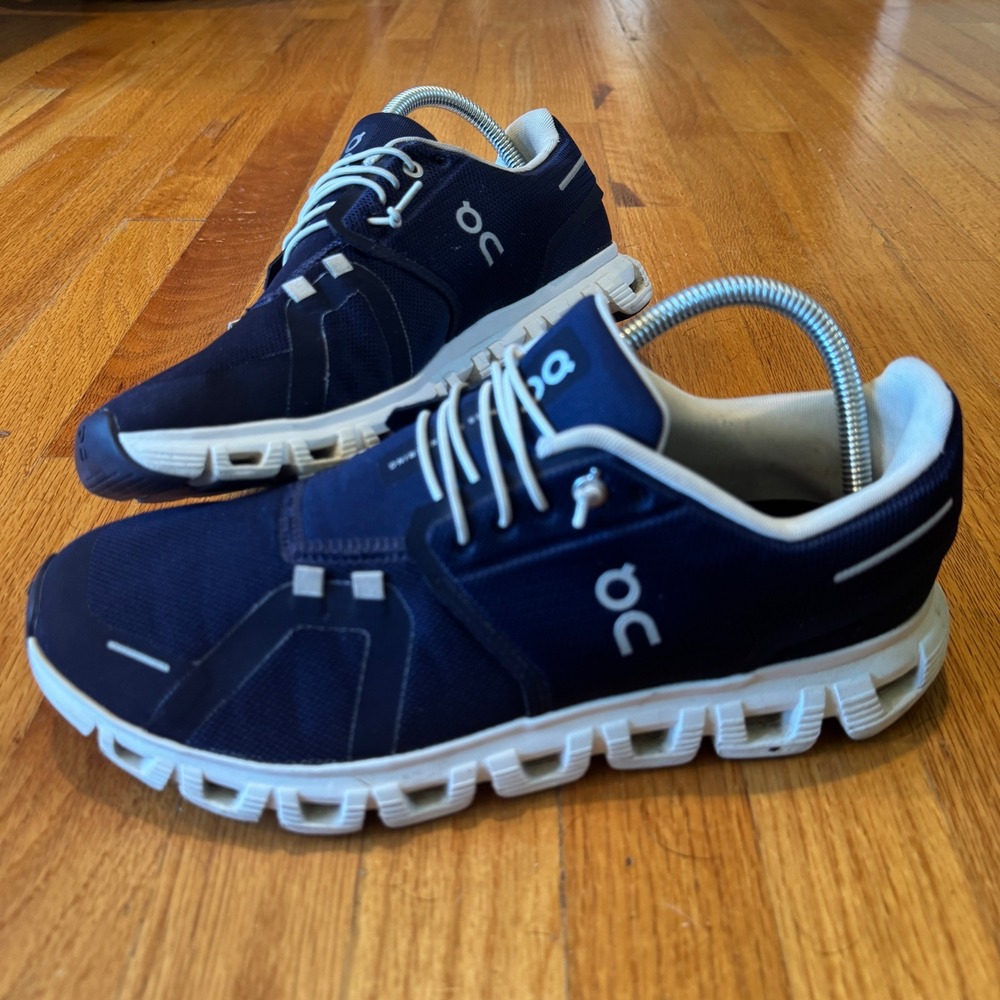 On Running Cloud 6 Midnight White Mens 9.5 Sneakers 3MF10070692 Blue Shoes